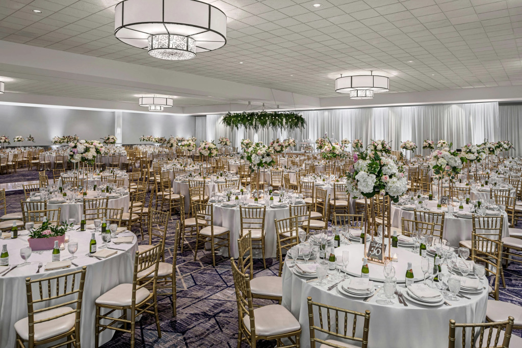 Delta Hotels by Marriott Anaheim Garden Grove