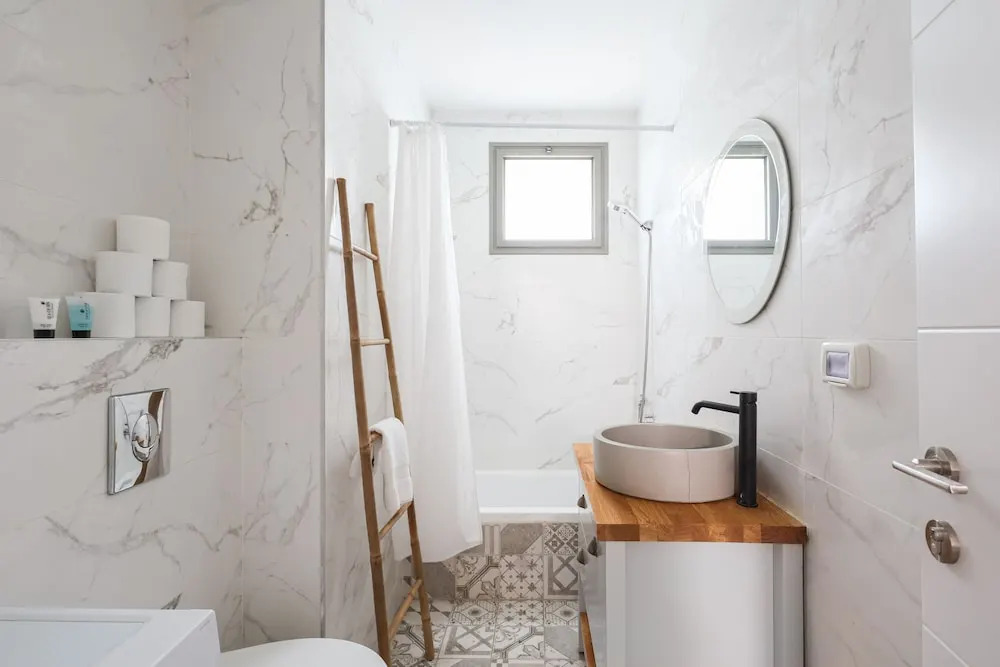 Modern and Stylish 2BR Apartment