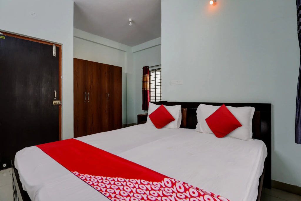 Super Hotel O PM Hotels
