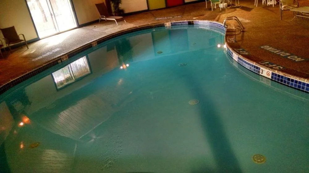 Valley West Inn