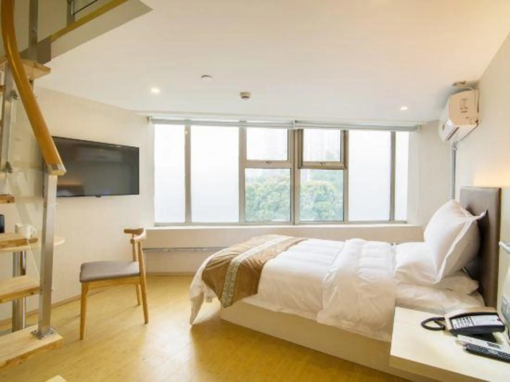 Qingshe Hotel