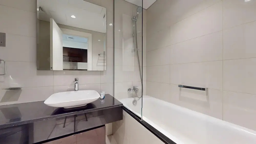 Business Bay - Damac Majestine Tower 1219a