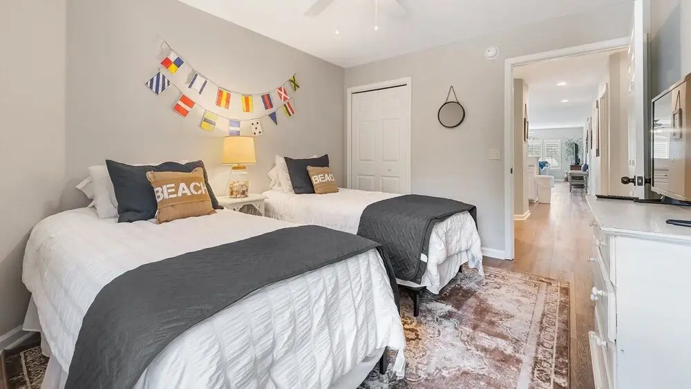 Anchors Away Ii In This Spacious And Beautiful Condo Overlooking Pond And 4th Hole 2 Bedroom Condo by Peace Vacations