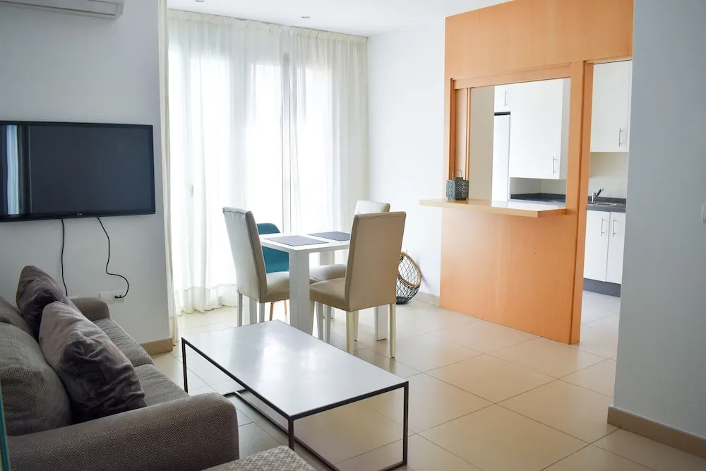 Living4Malaga Fajardo 6