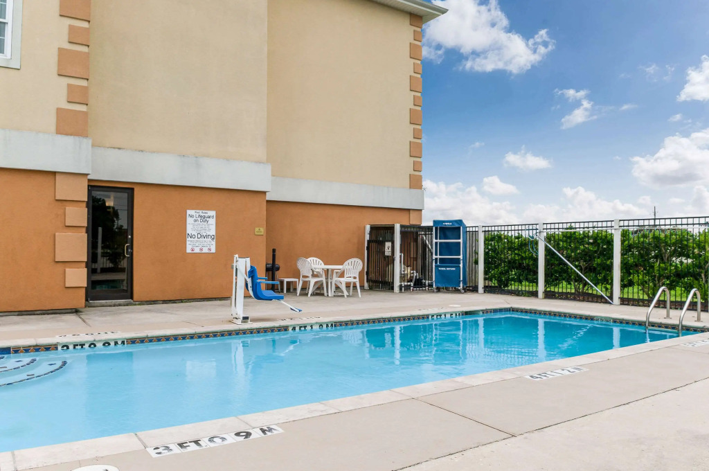 Quality Inn & Suites Houma