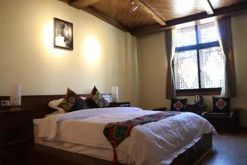 Zangmei Inn