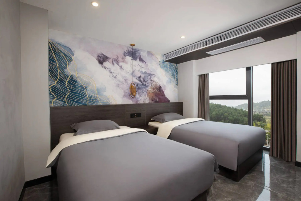Ramada Encore By Wyndham Guiyang Shuanglong