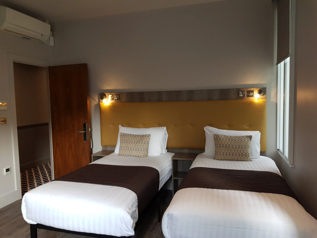 Euston Square Hotel