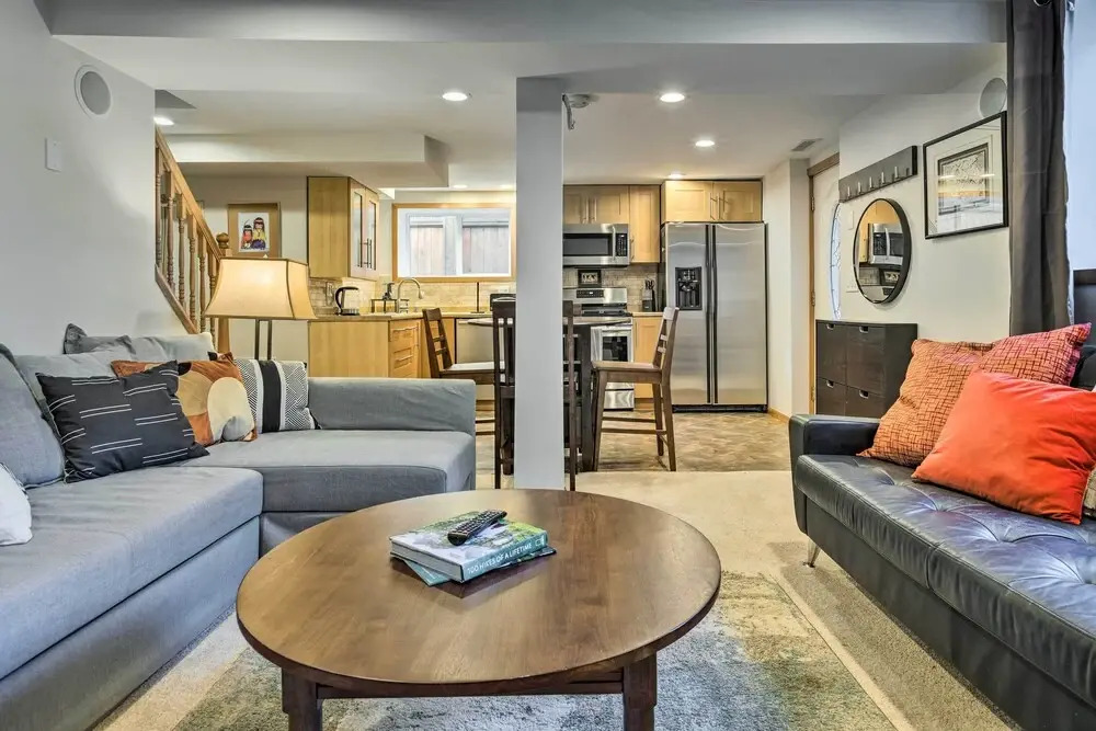 Quaint Seattle Apt ~ 1 Mi to UW Campus!, Seattle