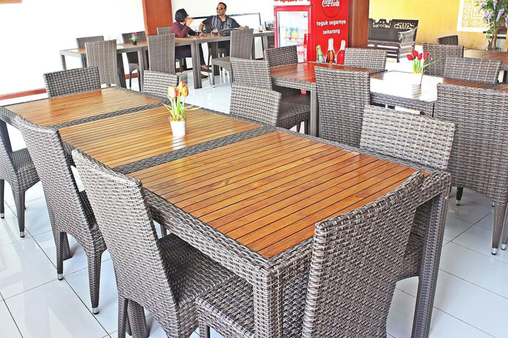 Mirah Hostel
