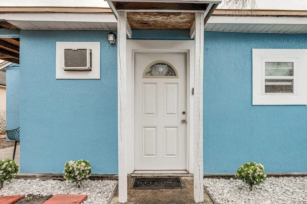 Private Patio & Yard: East Orlando Extended Stay