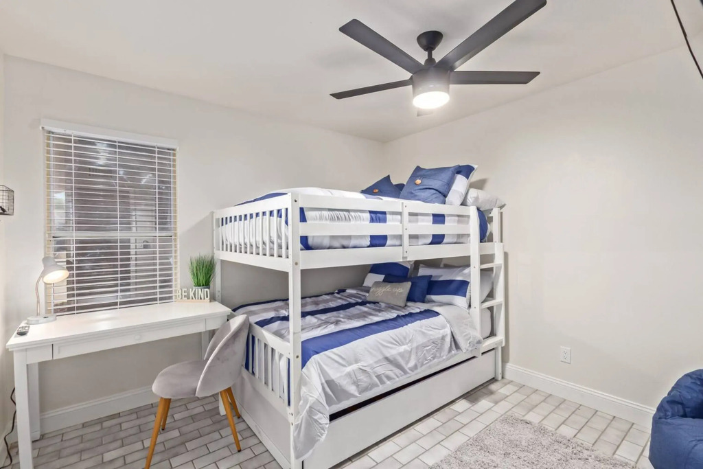 Stunning Hunter Single Family Home in the Heart of Mesa