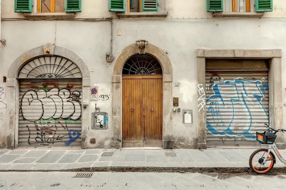 Pepi 51 in Firenze With 2 Bedrooms and 2 Bathrooms