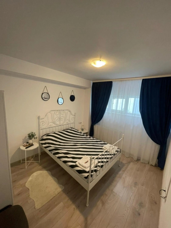 Roxi's Apartment