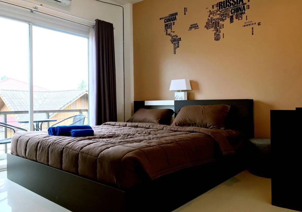 @Home Hostel ( Nimman )