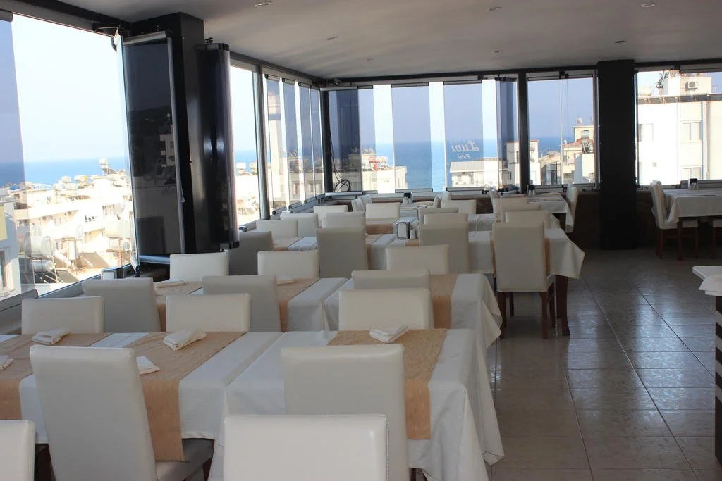 Hotel Alluvi