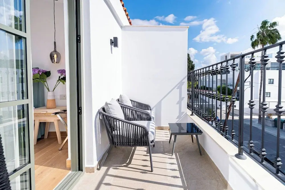 Loft Centrale by Deserve