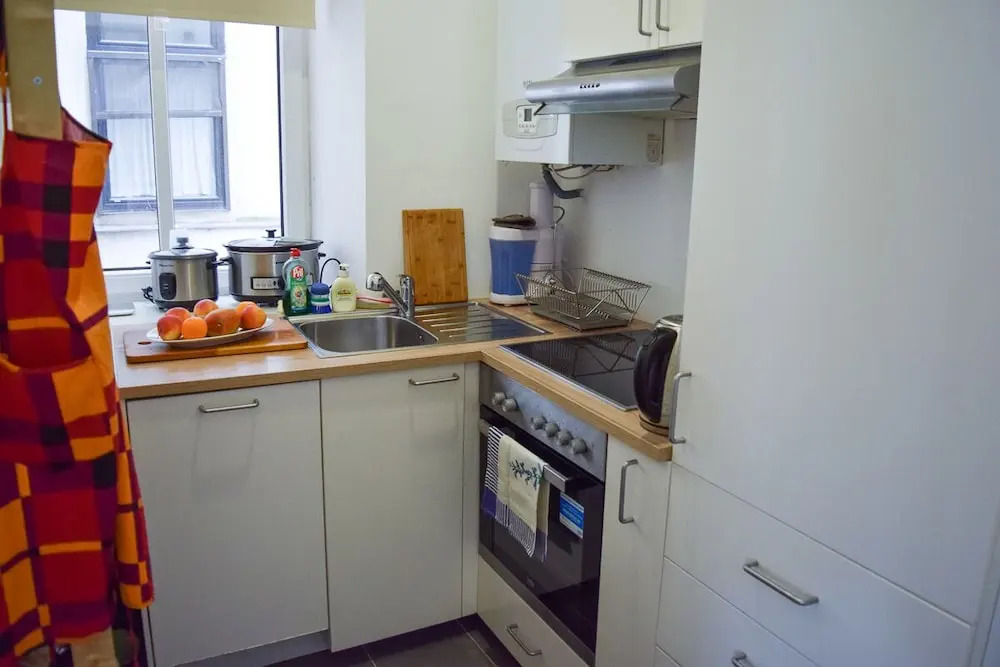Modern apartment in Vienna near Danube