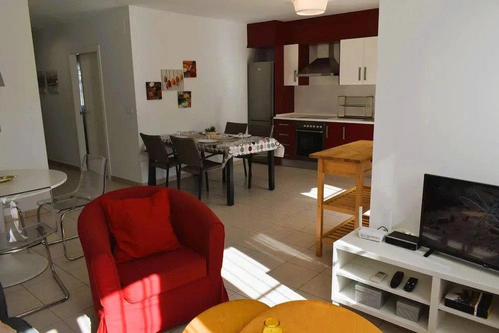Pb2214 in El Vergel With 2 Bedrooms and 1 Bathrooms