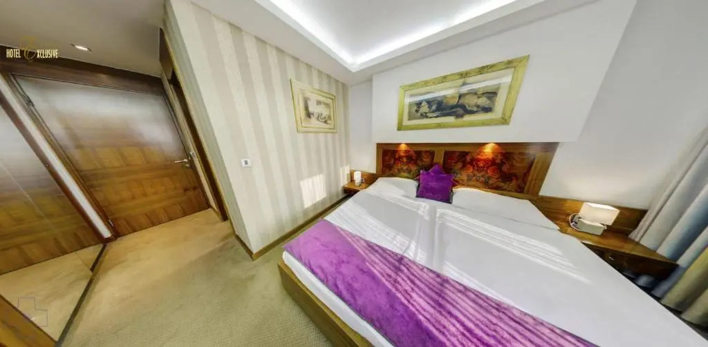Hotel Exclusive