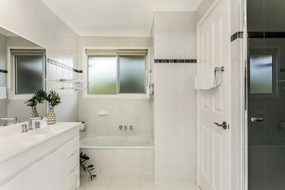 Tradewinds 4 - beachside 3 BR townhouse