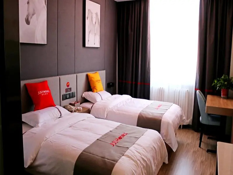 Jun Hotel Zhangjiakou Jiamei