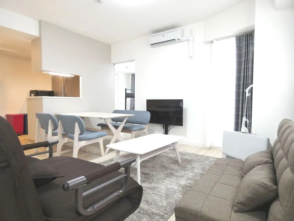 Alpha Square Minami 6 Jo 307