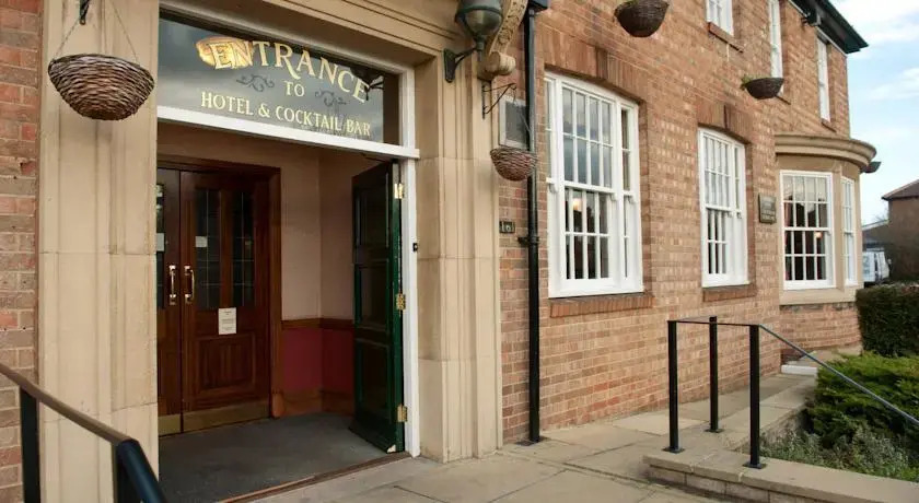 Cambridge Hotel