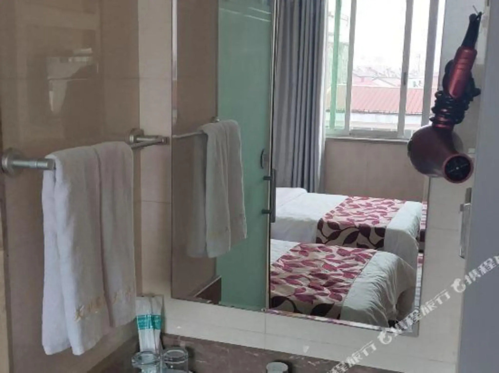 Tiansheng Hotel (Ningbo Lishe Airport)