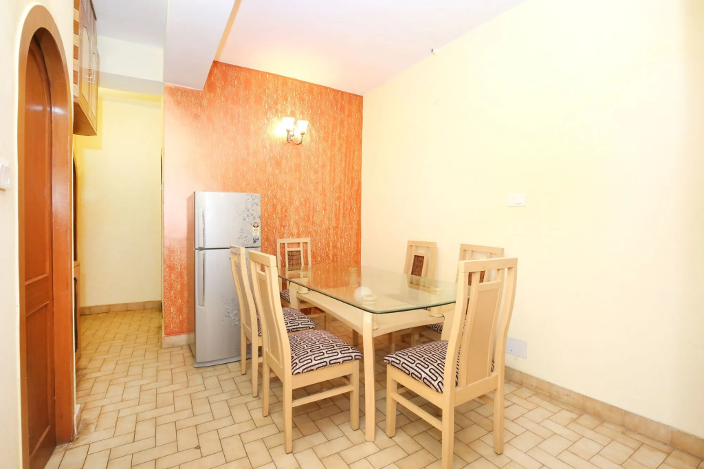 Padma Apartments Jakhu by OYO Rooms