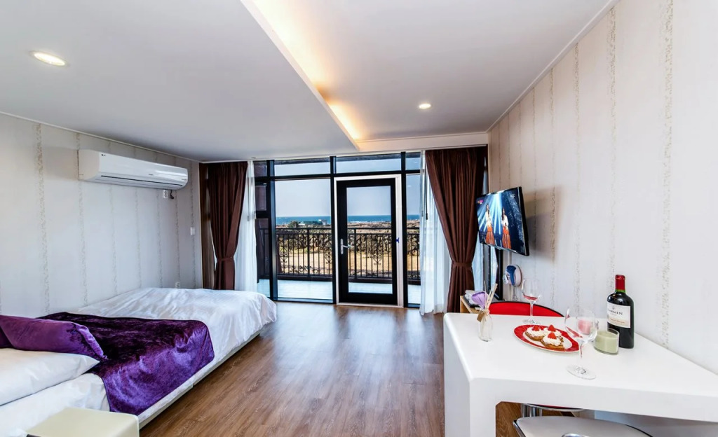 Yegerina Resort