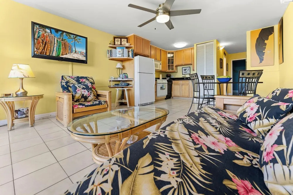 Maui Vista 1210 by Maui Rental Group