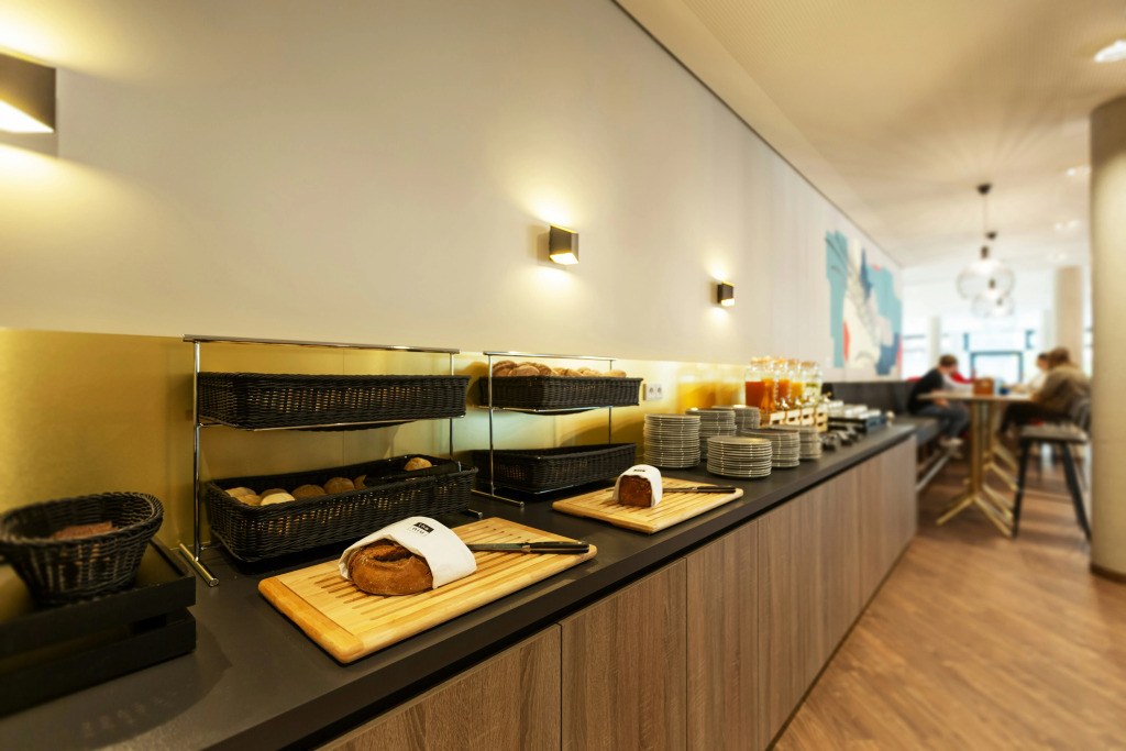 Holiday Inn - the niu, Mesh Stuttgart Messe by IHG