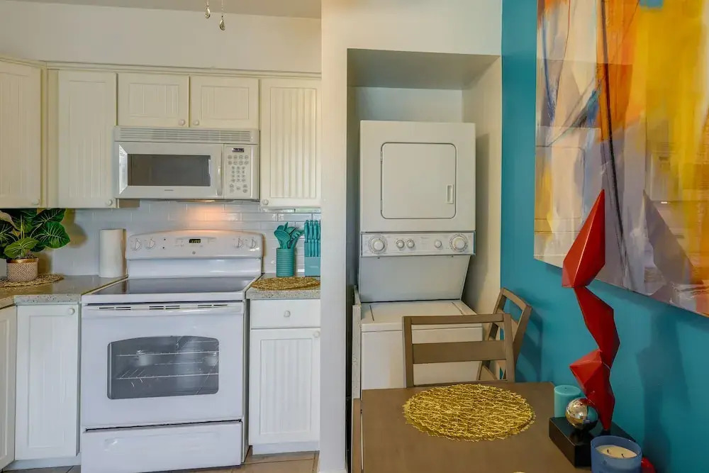 Scottsdale Condo w/ Community Pool Access!