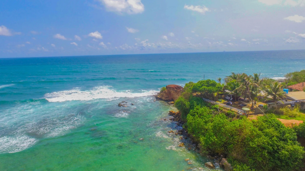 Dinsara Pearl Villa