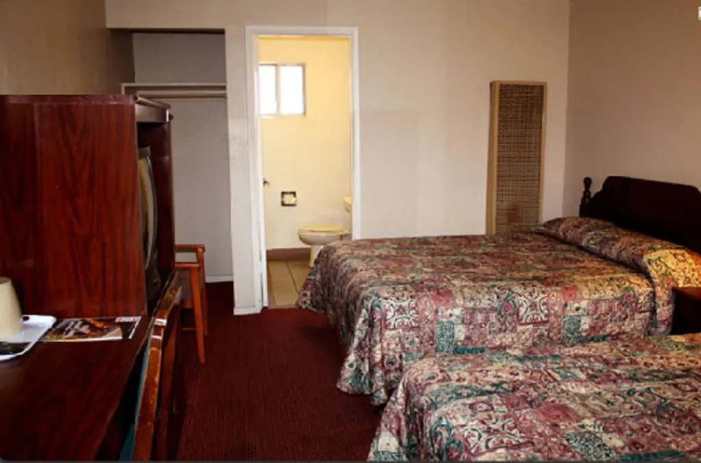 Sunset Inn and Suites West Sacramento