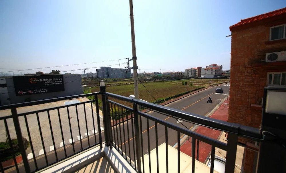 Peter Pan Guesthouse - Hostel