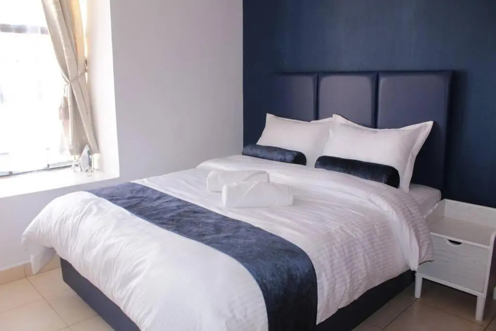 Royal Blue 3 Bedroom Condo