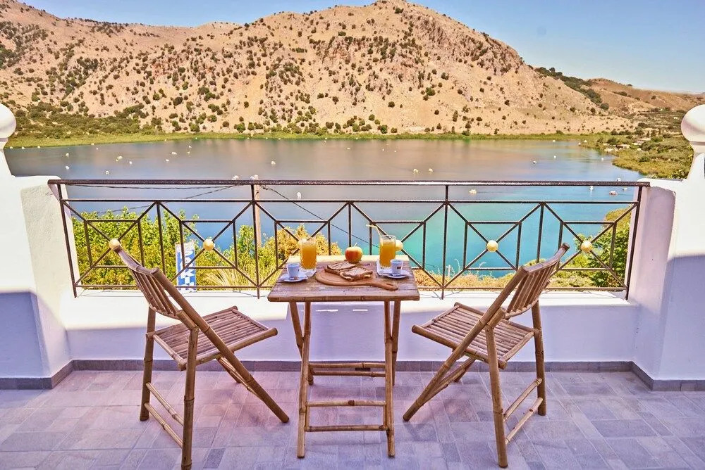 Lake View Suites