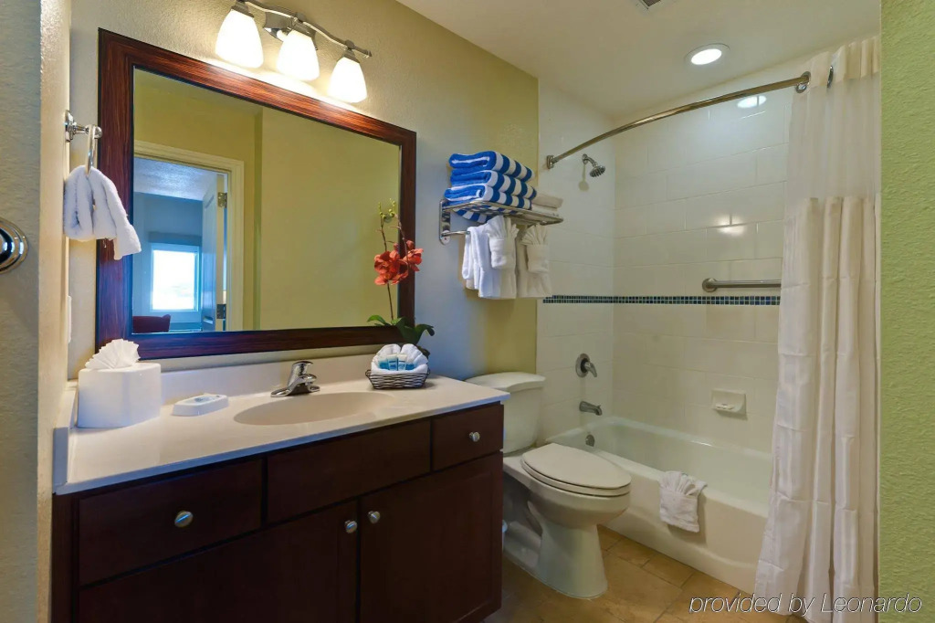 Club Wyndham Oceanside Pier Resort