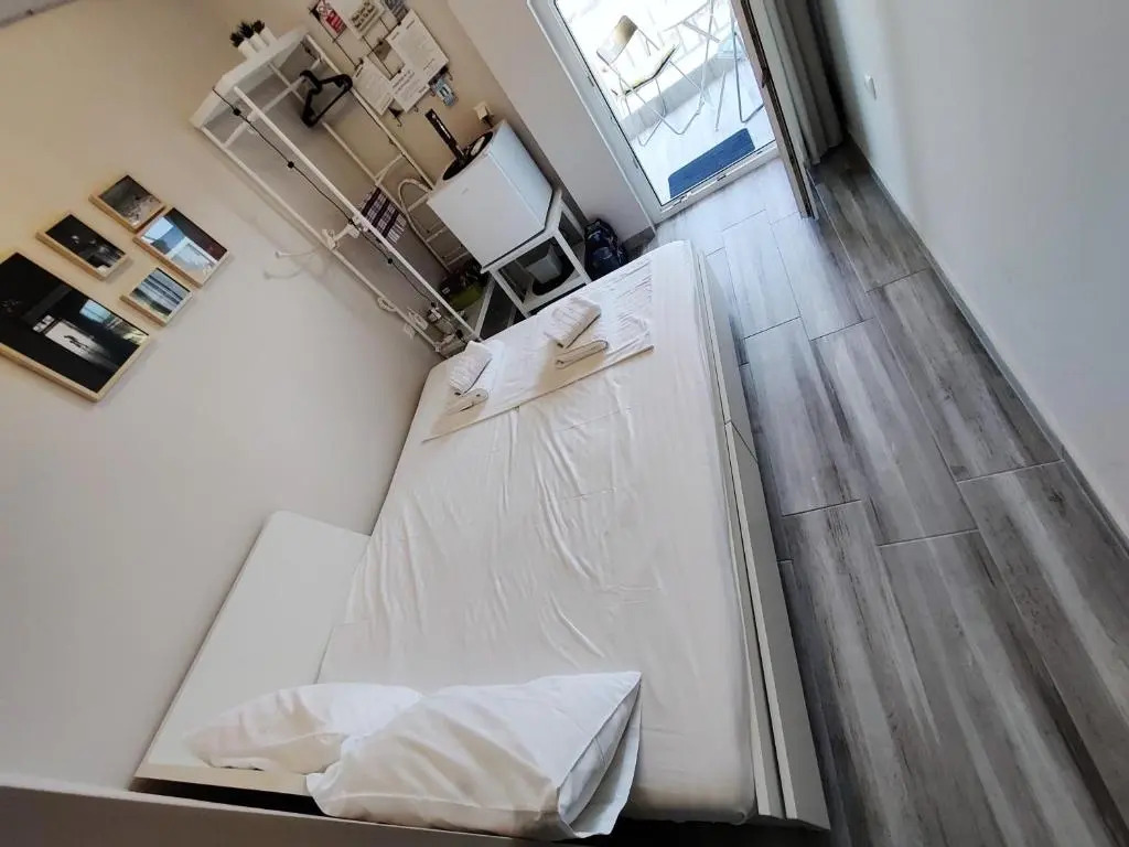 Eva Beach Studio