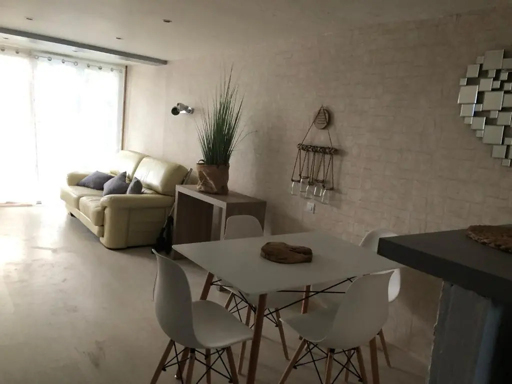 Un duplex pour 4 personne village camarguais