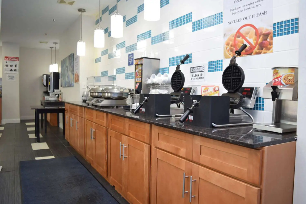 SureStay Plus Hotel by Best Western Niagara Falls East