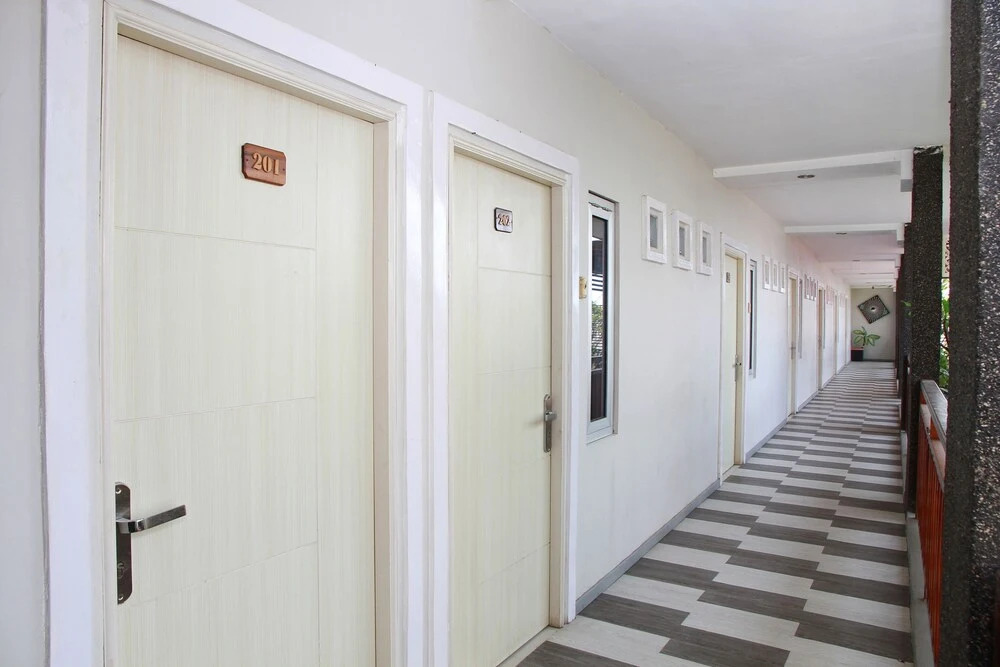 OYO 1656 Parama Su Hotel