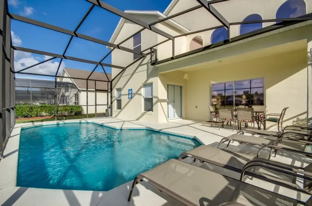 Lake Berkley Resort by Florida Star Vacations
