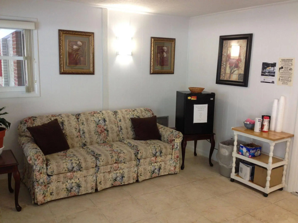 Travelowes Motel - Maggie Valley