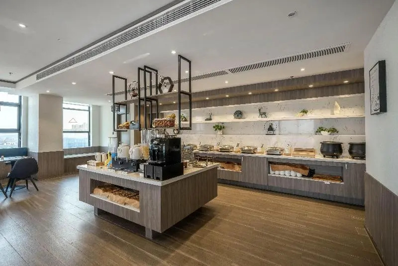 Hanting Hotel Haiyan Development Zone Bei'an Plaza