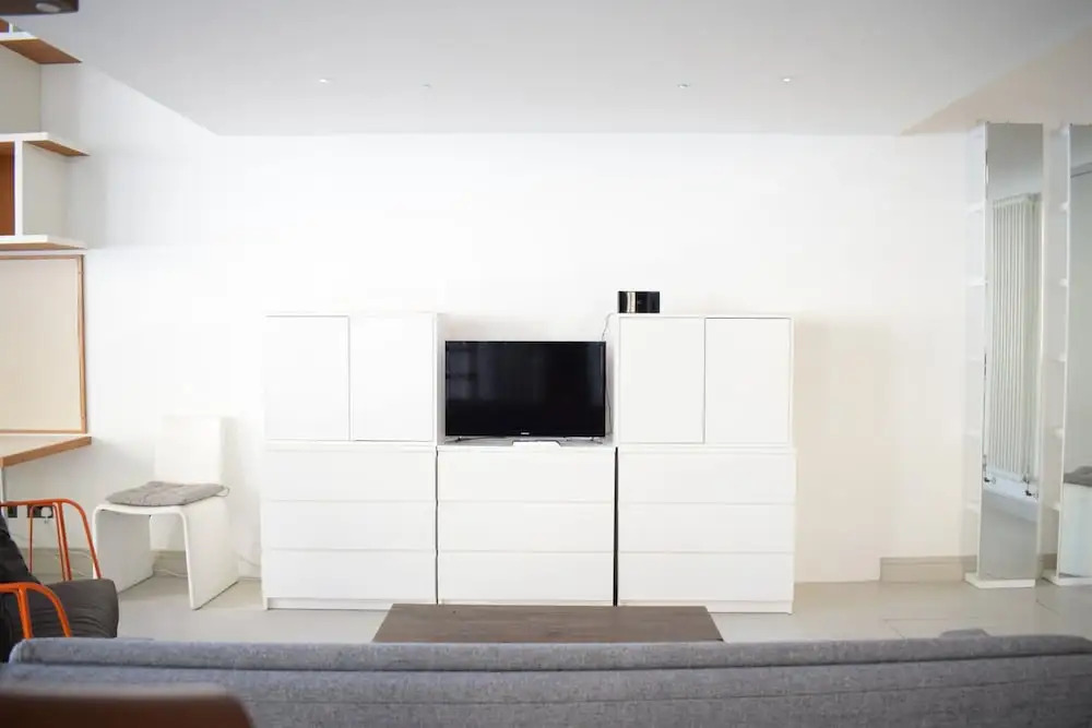 Spacious 1 Bedroom Apartment Near Clapham Junction