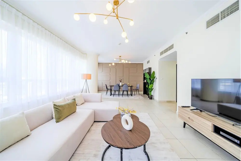 Ultimate Luxury and Stunning Views in Dubai Marina