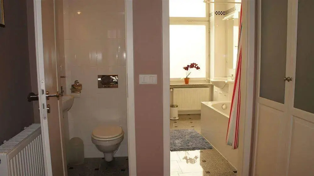 2-room Apartment Emdener Strasse